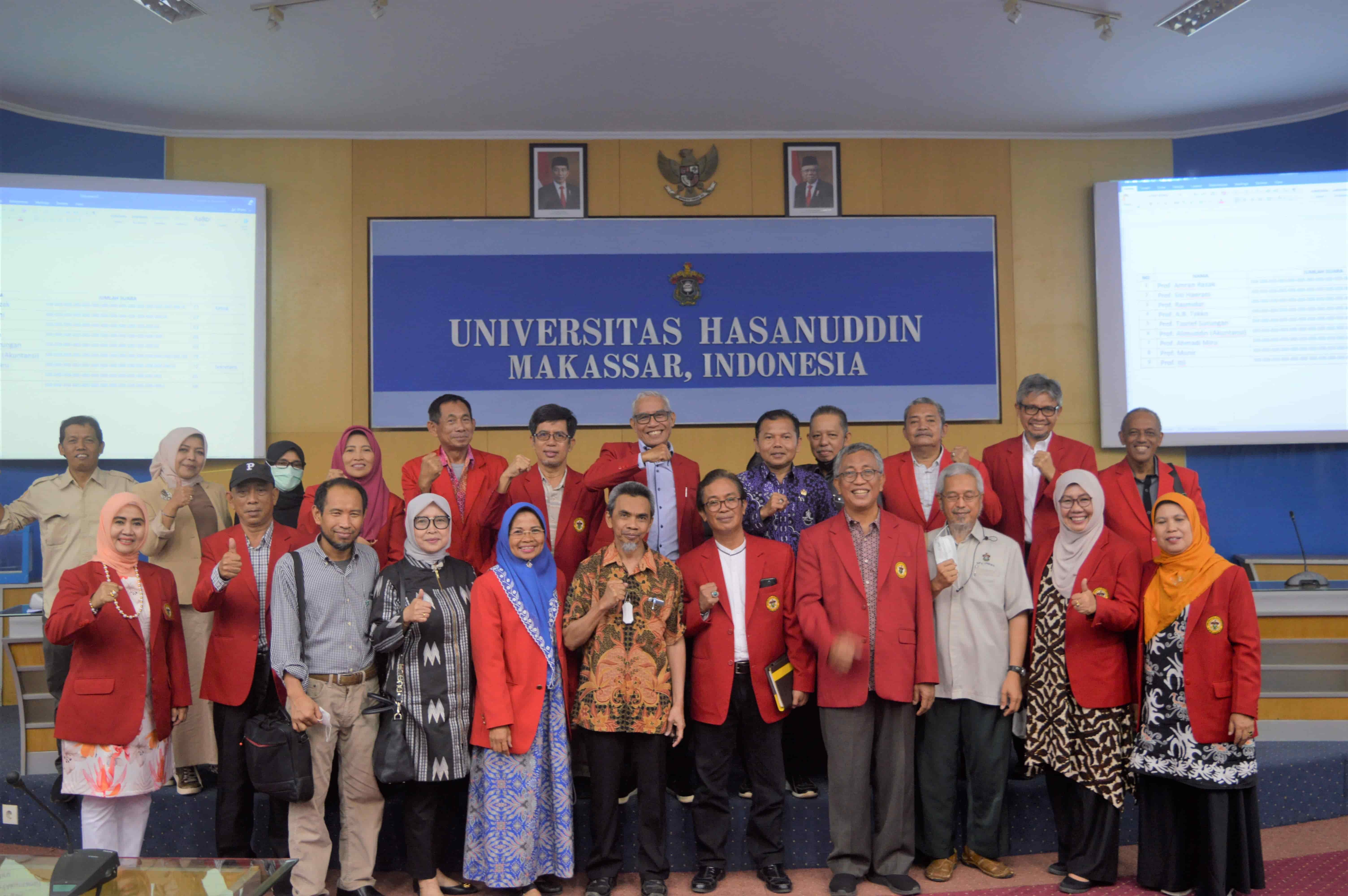 Read more about the article Sidang Paripurna Dewan Profesor