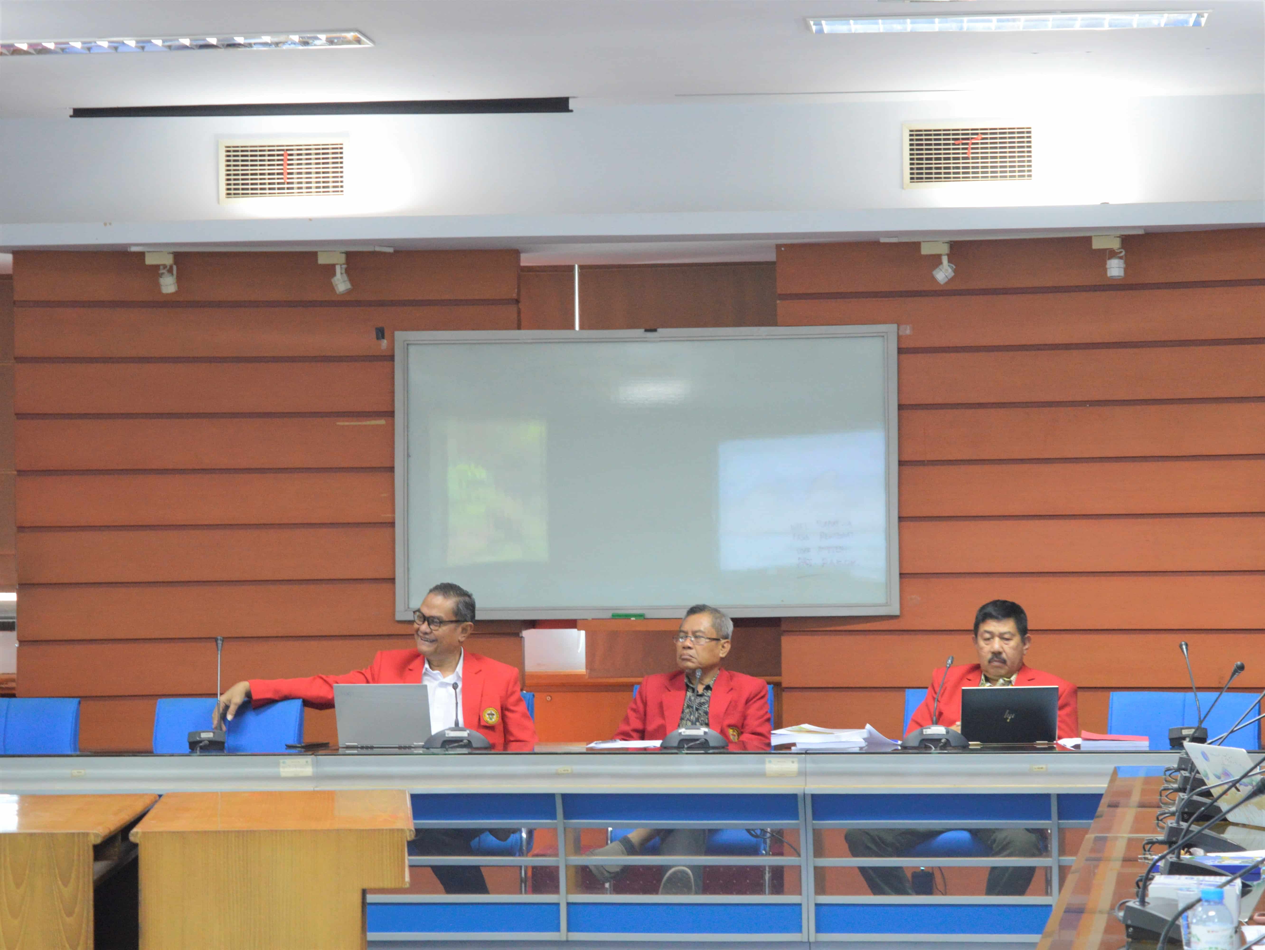 Read more about the article Rapat Senat Akademik Komisi 1 Diperluas
