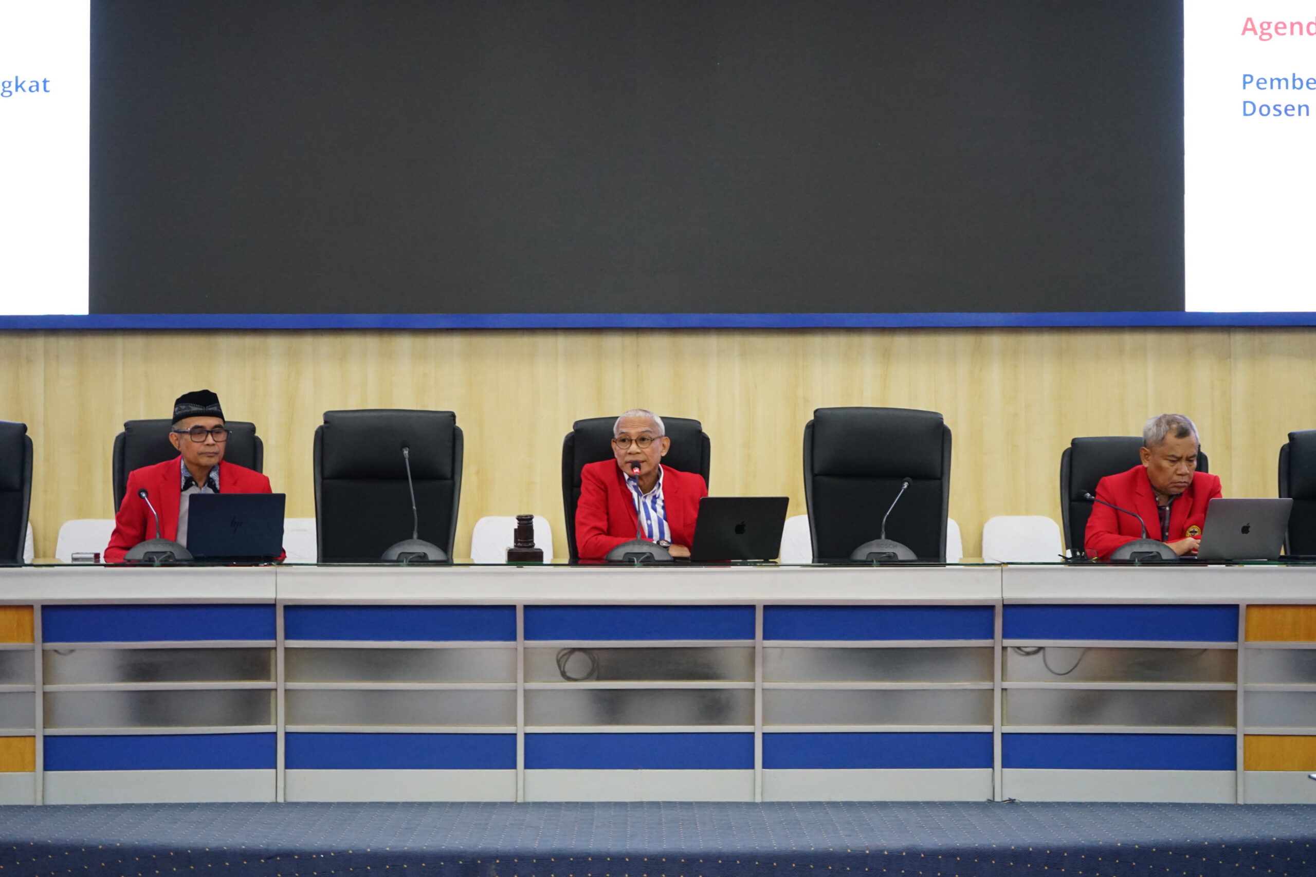 Read more about the article Rapat Paripurna Senat Akademik