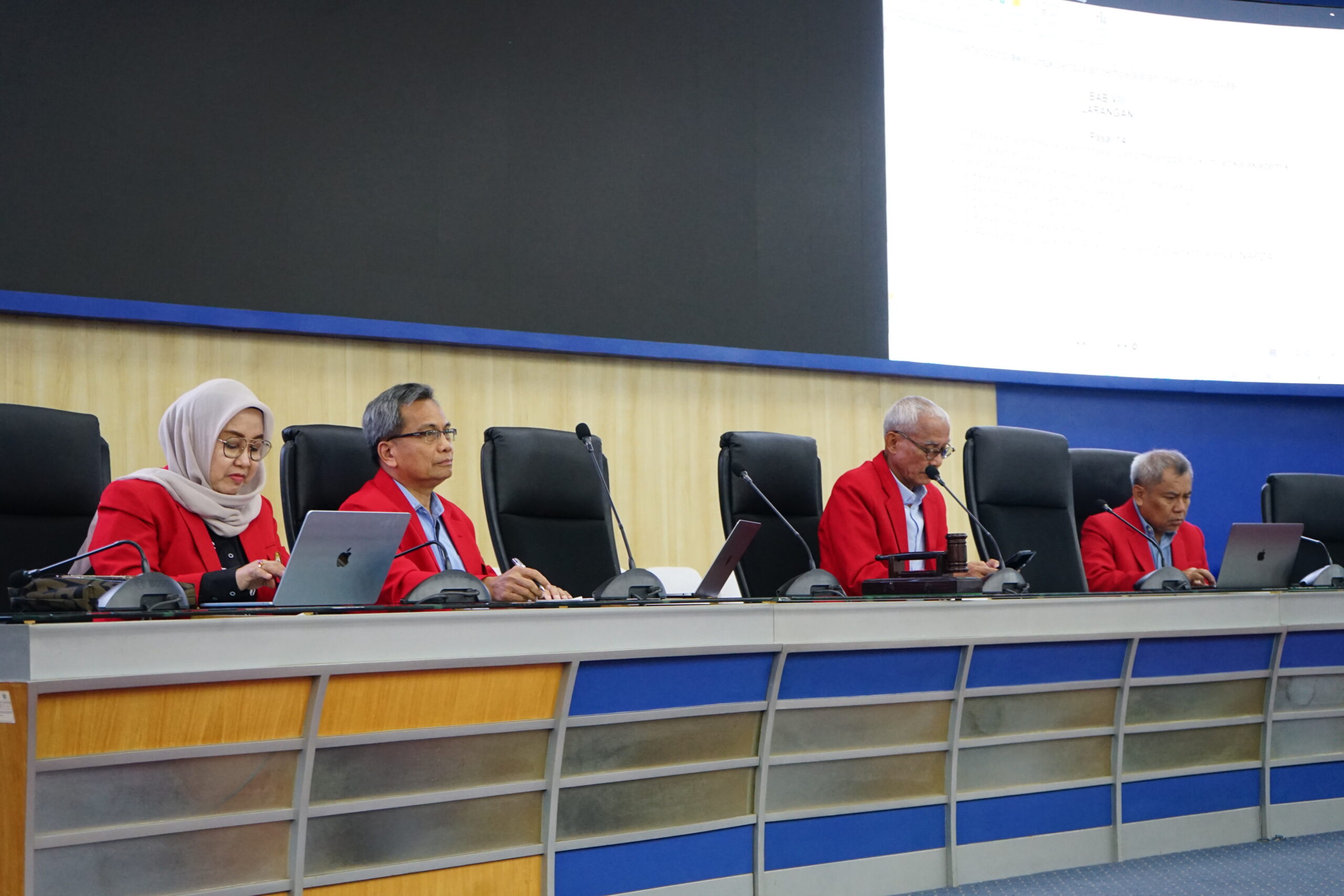 Read more about the article Rapat Paripurna Senat Akademik