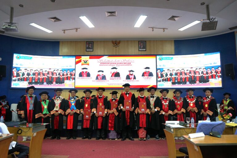Rapat Paripurna Senat Akademik Universitas Hasanuddin Dalam Rangka Pidato Pengukuhan dan Penerimaan sebagai Anggota Dewan Profesor Universitas Hasanuddin