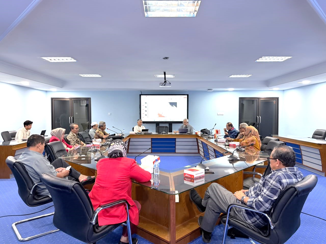 You are currently viewing Rapat DKU Dewan Profesor Unhas